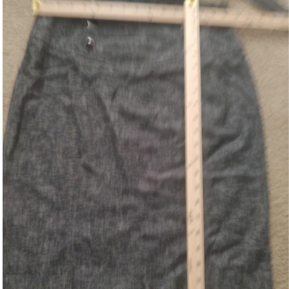 IZ Byer Women's Grey‎ Textured Skirt Suit Button Front Pockets Sz Medium
